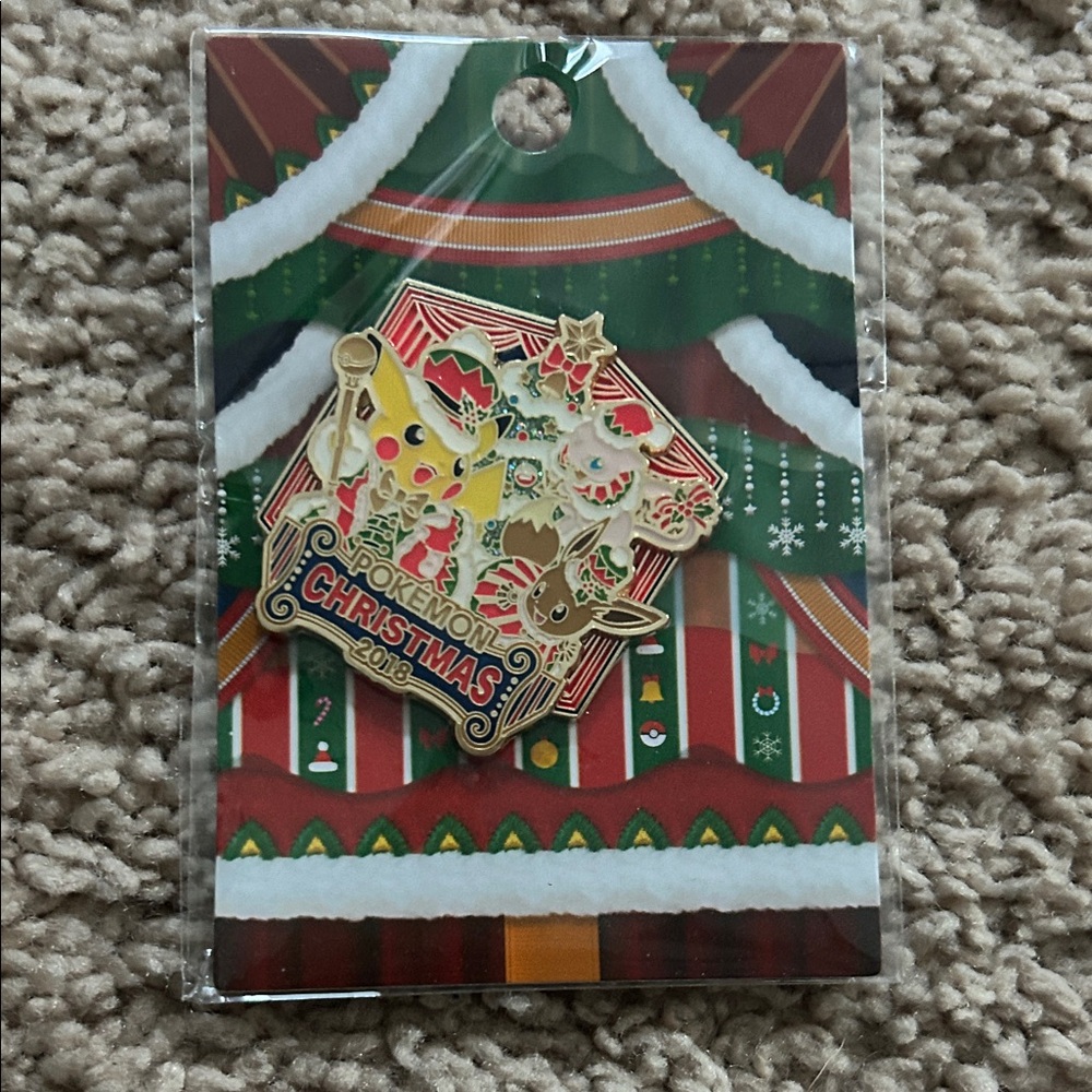 Pokemon Christmas 2018 Pin with Pikachu and Friends